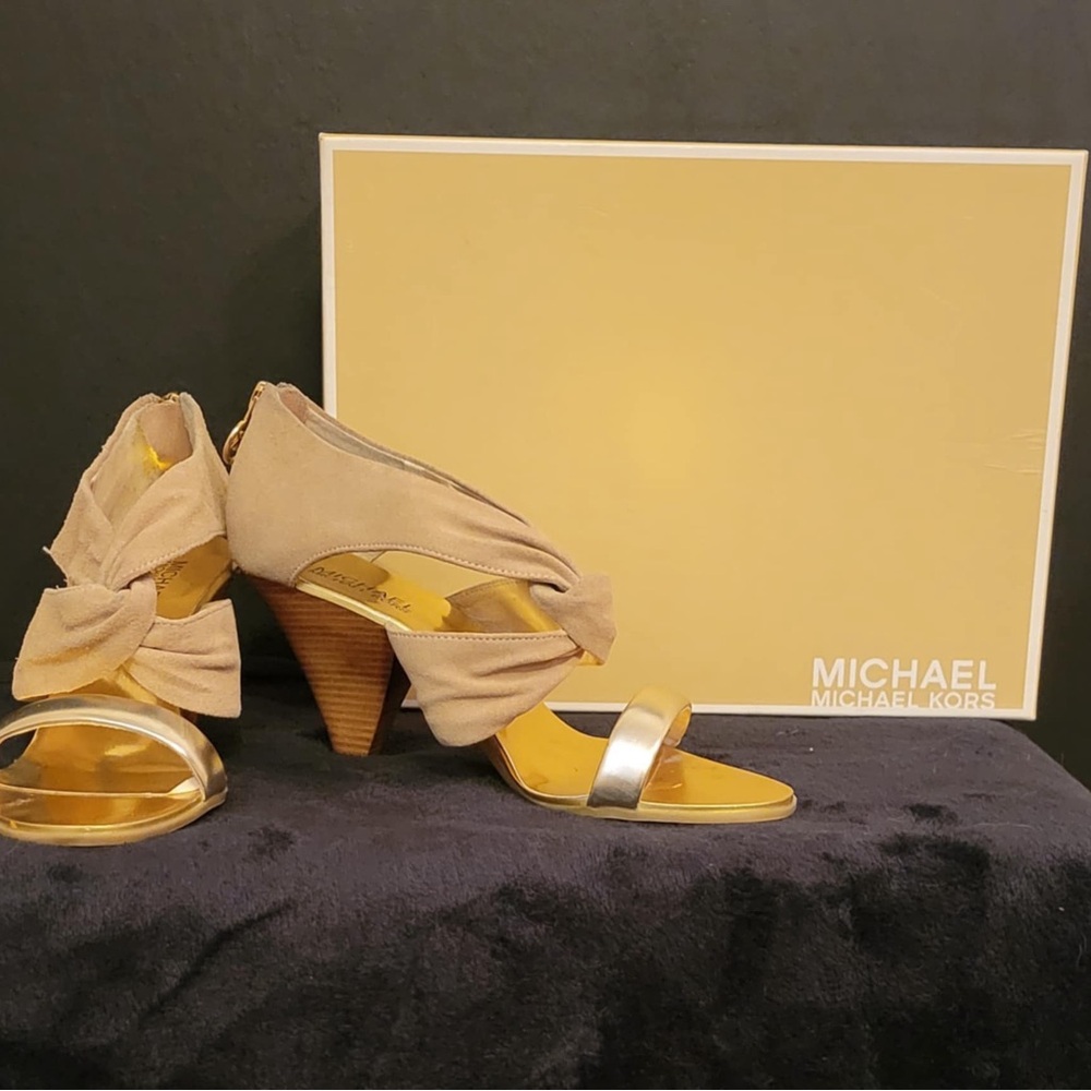 Michael Kors Tan and Silver Heels with Decorative Details